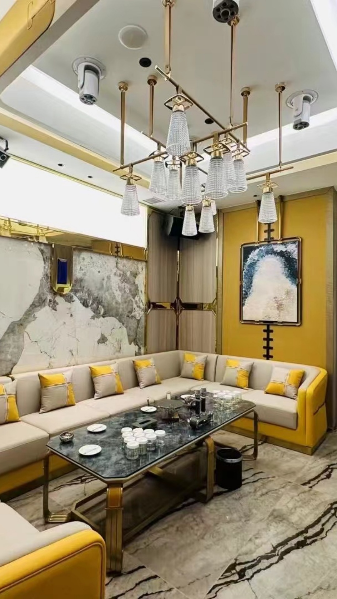 豪华包厢内部环境